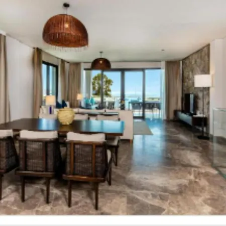 Le Chic Bodrum-Ocean Front Luxury Villa, 5-Star Hotel Amenities, Close To Bodrum Downtown 别墅